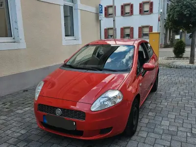 Gebraucht Fiat Grande Punto 65 PS (47 kW) 2007 Rot Kleinwagen