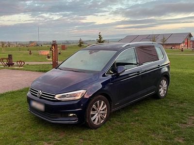 Gebraucht VW Touran 190 PS (139 kW) 2018 Blau Van / Kleinbus