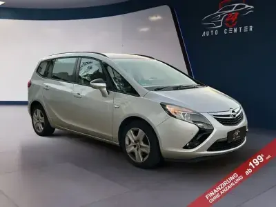 Gebraucht Opel Zafira Tourer Edition 140 PS (102 kW) 2015 Silber Van / Kleinbus