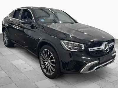 Gebraucht Mercedes GLC300 272 PS (200 kW) 2023 Schwarz SUV