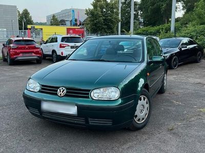 VW Golf IV