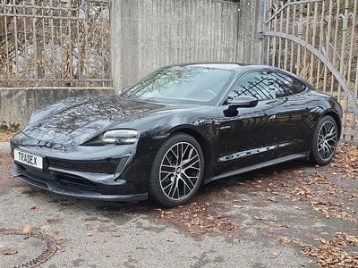 Gebraucht Porsche Taycan Performance Package 350 kW (476 PS) 2021 Tiefschwarz Limousine