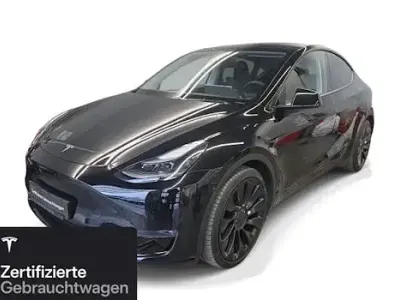 Usata Tesla Model Y Performance 321 kW (437 CV) 2022 Nero SUV