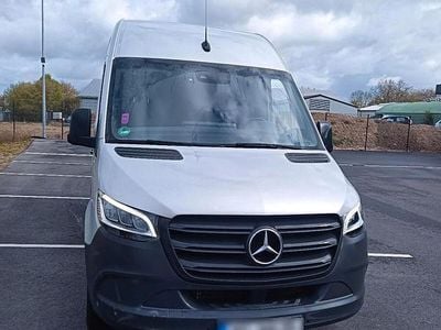 Gebraucht Mercedes Sprinter 170 PS (125 kW) 2022 Silber Van