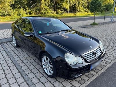 Mercedes C180