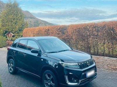 Gebraucht Suzuki Vitara Comfort 129 PS (94 kW) 2021 Schwarz SUV