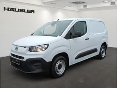 Neu Fiat Doblò Easy 110 PS (80 kW) 2025 Weiß (gelato weiß) Van / Kleinbus