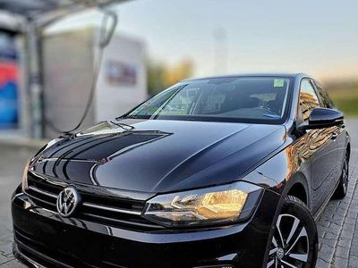 Schwarz Gebraucht 2019 VW Polo Limousine | 14.000 € (Etwas zu teuer)
