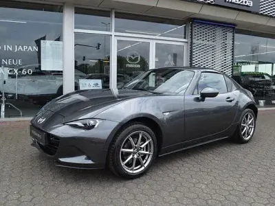 Neu Mazda MX5 Exclusive-Line 132 PS (97 kW) 2026 Machine gray Cabrio
