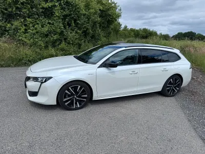 Gebraucht Peugeot 508 SW GT-line 225 PS (165 kW) 2020 Weiß Kombi