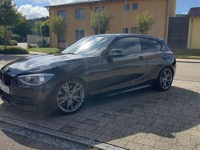 Gebraucht BMW M135 Performance 320 PS (235 kW) 2013 Schwarz Kleinwagen