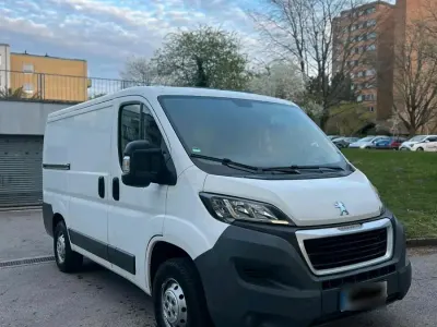 Gebraucht Peugeot Boxer 110 PS (80 kW) 2016 Weiß Van