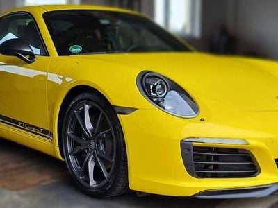 Gebraucht Porsche 911 Carrera 370 PS (272 kW) 2018 Gelb Coupé