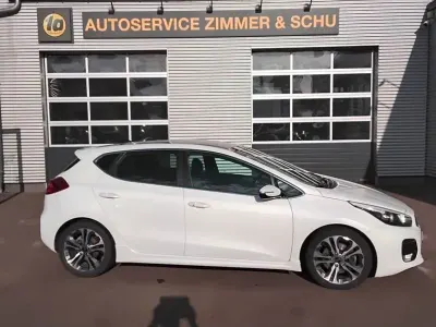 Gebraucht Kia Ceed 136 PS (100 kW) 2018 Weiß Kleinwagen
