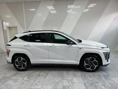 Gebraucht Hyundai Kona N Line 199 PS (146 kW) 2023 Serenity white pearl SUV