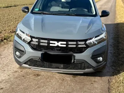 Gebraucht Dacia Jogger Extreme 110 PS (80 kW) 2023 Grau Van / Kleinbus