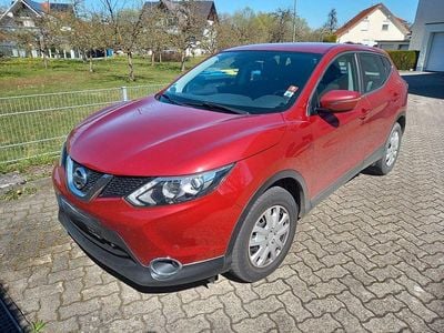 Gebraucht Nissan Qashqai Acenta 131 PS (96 kW) 2015 SUV