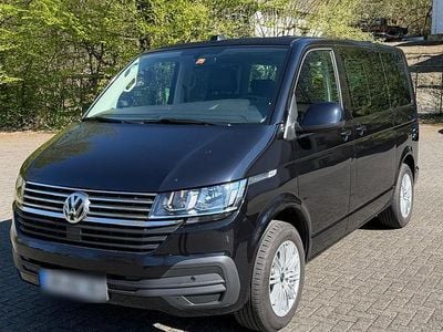 Usado VW Multivan Comfortline 150 HP (110 kW) 2022 Preto Monovolume