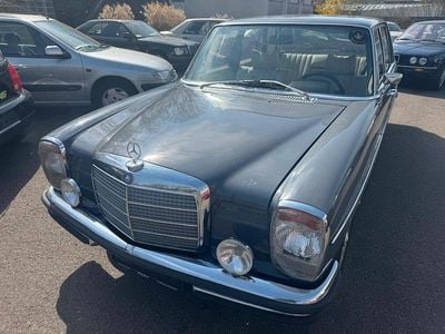 Usata Mercedes W114 185 CV (136 kW) 1973 Grigio Berlina