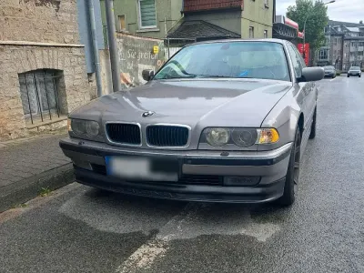 Gebraucht BMW 728 193 PS (141 kW) 1999 Grau Limousine