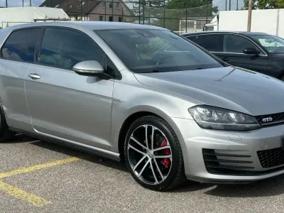 Gebraucht VW Golf VII GTD 184 PS (135 kW) 2016 Grau Limousine