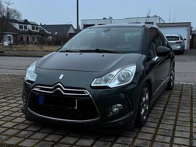 Gebraucht Citroën DS3 156 PS (114 kW) 2012 Grün Kleinwagen