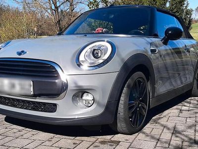 Grau Gebraucht 2017 Mini One Cabriolet Cabrio | 13.300 €