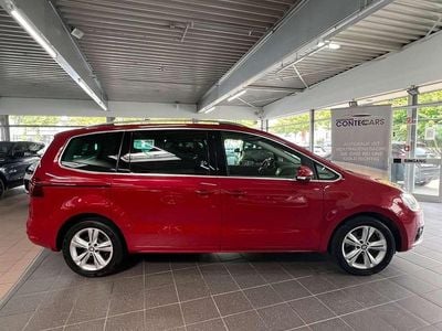 Gebraucht Seat Alhambra XCELLENCE 150 PS (110 kW) 2022 Rot Van / Kleinbus