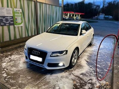 Weiß Gebraucht 2009 Audi A4 Attraction Limousine | 9.999 € (Fairer Preis)