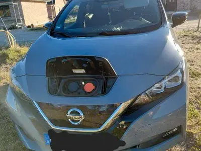Second-hand Nissan Leaf 110 kW (150 CP) 2021 Gri Hatchback