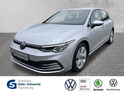 gebraucht VW Golf VIII 1.5 eTSI DSG Life LED+NAVIGATION+SHZG.