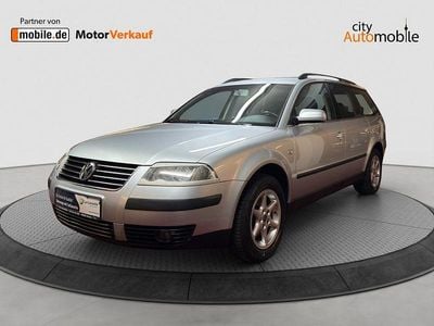 Gebraucht VW Passat 131 PS (96 kW) 2002 Silber Kombi