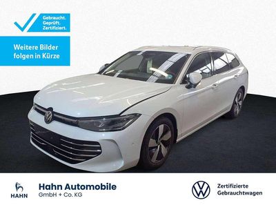 Weiß Gebraucht 2025 VW Passat Elegance Kombi | 35.930 € (Guter Preis)
