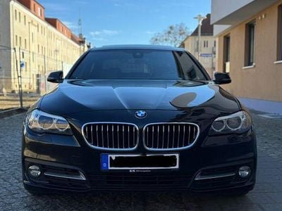 Gebraucht BMW 525 Sport Line 218 PS (160 kW) 2015 Schwarz Limousine