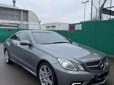 Grau Gebraucht 2009 Mercedes E350 Coupé | 16.500 € (Teuer)