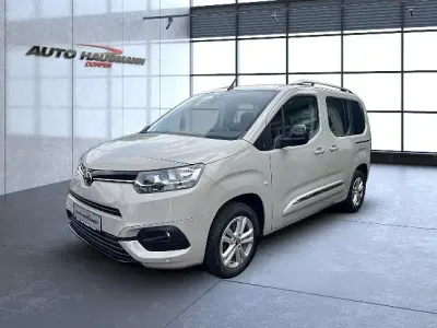 Gebraucht Toyota Proace Verso City 110 PS (80 kW) 2022 Beige Kombi