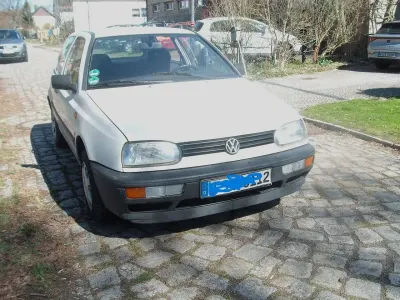 Brugt VW Golf III 75 HK (55 kW) 1992 Hvid Hatchback