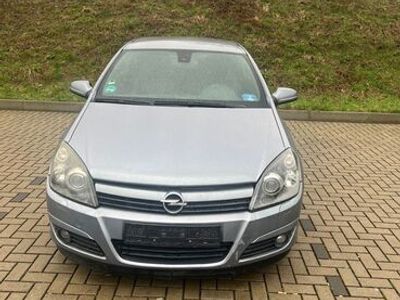 gebraucht Opel Astra GTC 1,9 Diesel