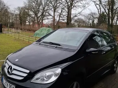 Gebraucht Mercedes B170 116 PS (85 kW) 2008 Schwarz Van / Kleinbus