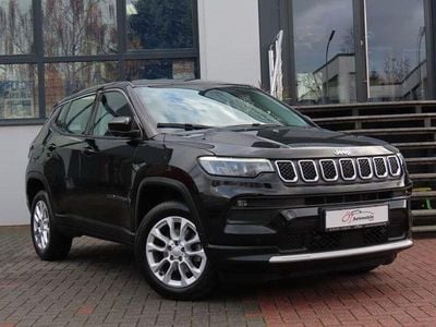 Gebraucht Jeep Compass 131 PS (96 kW) 2024 Solid black SUV