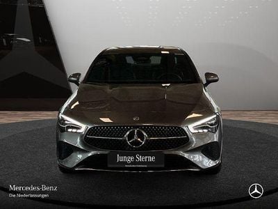 Mercedes CLA200