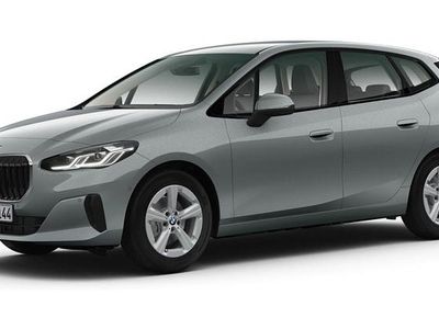Gebraucht BMW 220 Active Tourer Luxury Line 170 PS (125 kW) 2025 Grau Van / Kleinbus