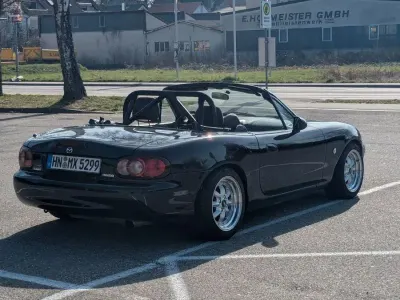 Używany Mazda MX5 257 KM (189 kW) 1999 Czarny Kabriolet