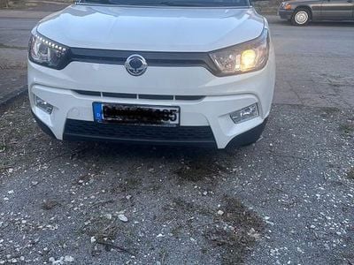 Gebraucht Ssangyong (KGM) Tivoli 128 PS (94 kW) 2018 Weiß SUV