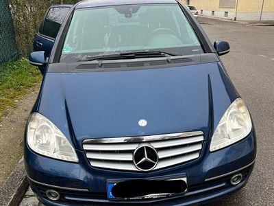 Blau Gebraucht 2009 Mercedes A180 Van / Kleinbus | 2.200 € (Superpreis)