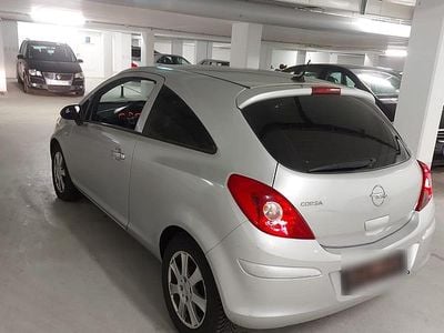 Second-hand Opel Corsa 80 CP (58 kW) 2009 Hatchback
