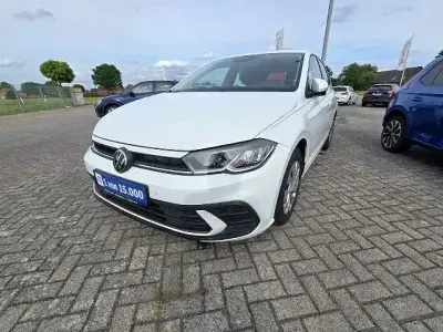 Gebraucht VW Polo Life 80 PS (58 kW) 2023 Weiß Kleinwagen