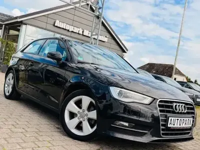 Gebraucht Audi A3 Sport 150 PS (110 kW) 2015 Schwarz Limousine