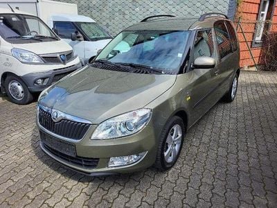 Gebraucht Skoda Roomster Fresh 86 PS (63 kW) 2015 Dschungelgrün metallic Van / Kleinbus