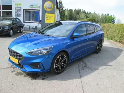 Gebraucht Ford Focus ST-Line 150 PS (110 kW) 2020 Dynamicblau metallic Kombi